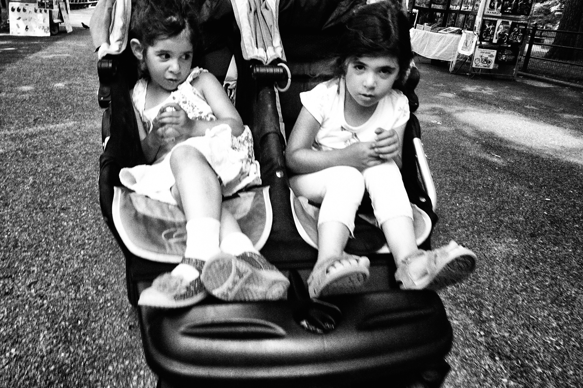 Michael_Ernest_Sweet_Twins-_Street_Photography_1950